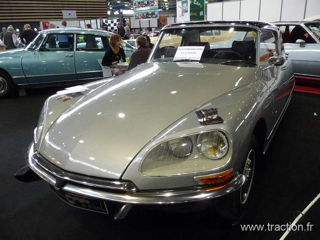 2011_epoquauto (38).jpg - 05/11/2011 - 69000 LYON - EPOQU'AUTO - 33ème Salon International Autos & Motos Anciennes - CITROEN DS 23 Cabriolet - 1970